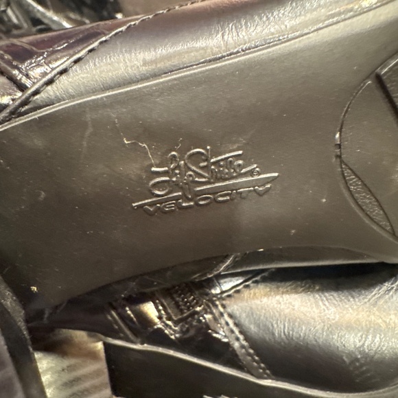 Black heeled high embossed - Picture 8 of 8